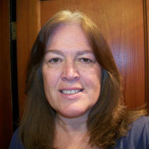 Diane Santana Photo 14