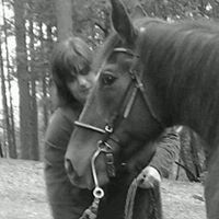 Kristen Hill Photo 11