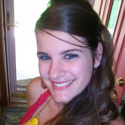 Sarah Cantrell Photo 40