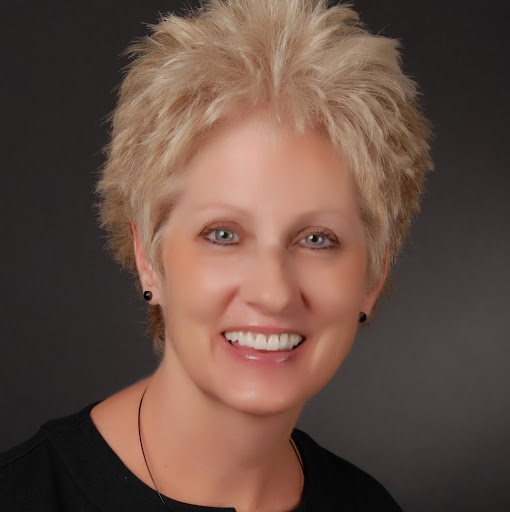 Lori Scott Photo 39