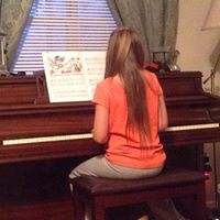 April Ballew Photo 5