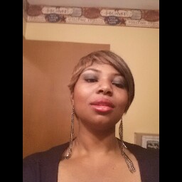 Rosalyn Thomas Photo 31