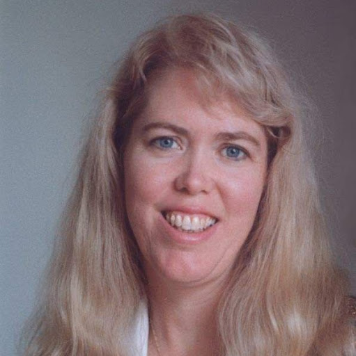 Jennifer Fulton Photo 29