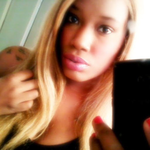 Tierra Robinson Photo 7