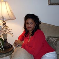 Lisa Qualls Photo 17