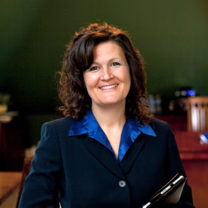 Crystal Langdon Photo 7