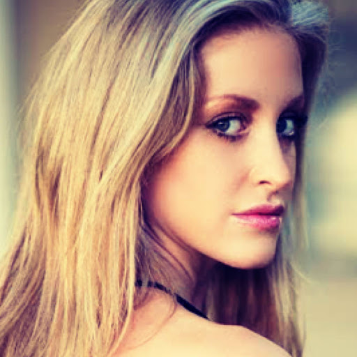 Alyssa Gruber Photo 13
