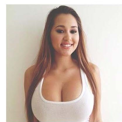 Loretta Martinez Photo 29