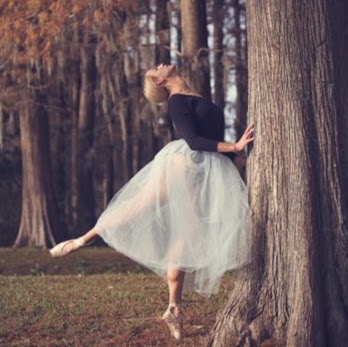 Amber Adams Photo 15