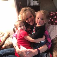 Annette Holmes Photo 34