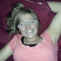 Laura Driver Photo 8