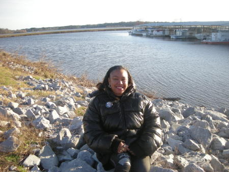 Linda Fields Photo 34