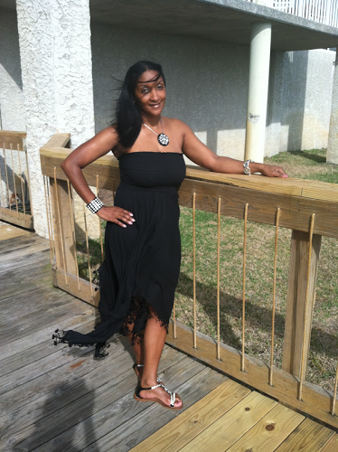 Kim Dixon Photo 27