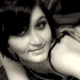 Melinda Palmer Photo 34