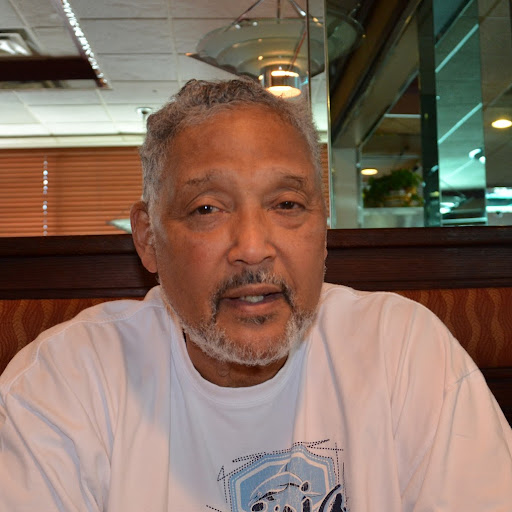 Donald Strong Photo 23