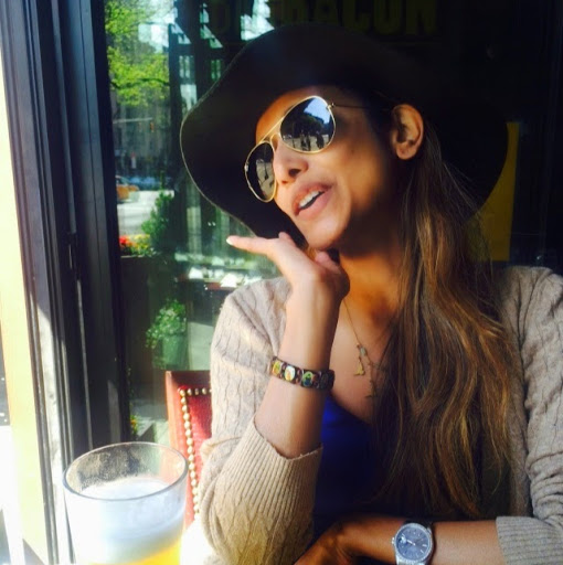 Elizabeth Varghese Photo 11