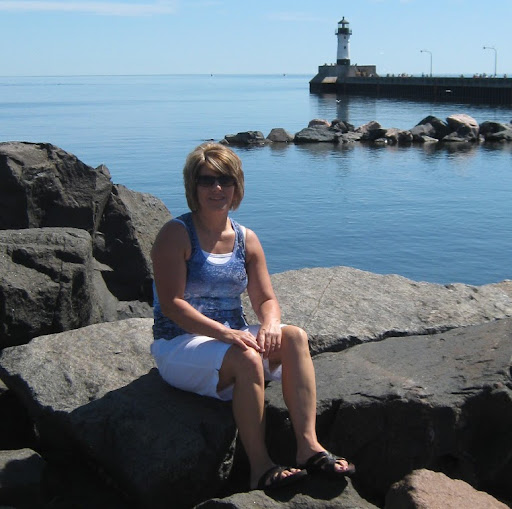 Terri Peterson Photo 25