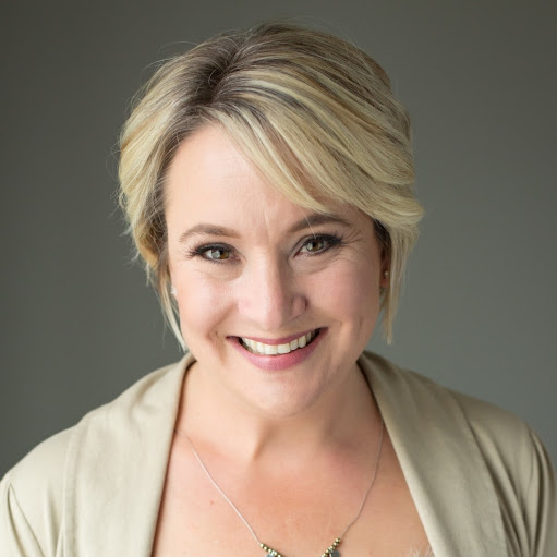 Amy Stephens Photo 29
