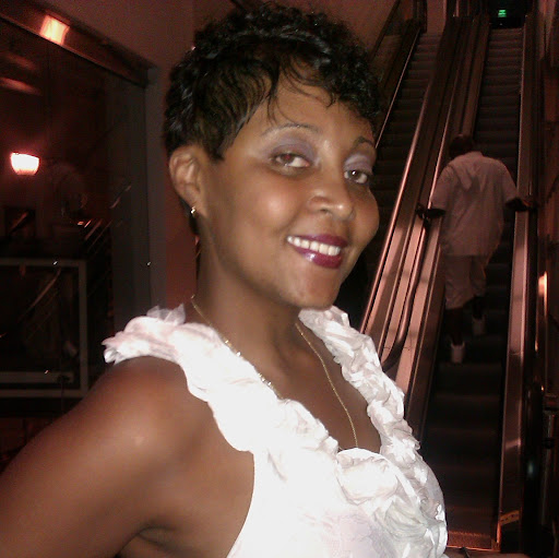 Betty Tucker Photo 27