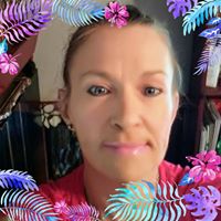 Michelle Marquis Photo 25