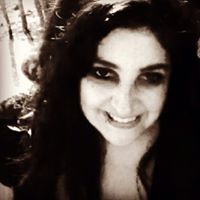 Claire Arnold Photo 5