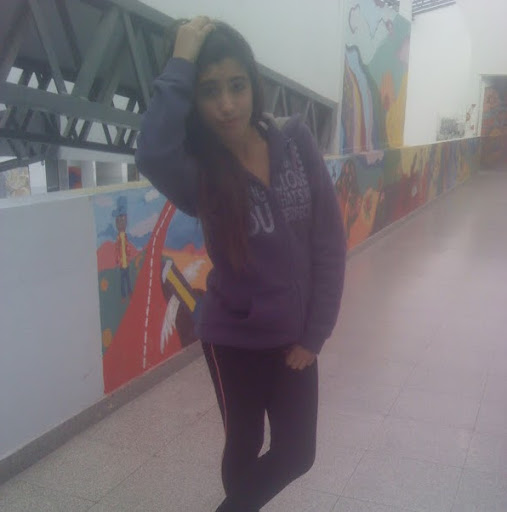 Camy Gomez Photo 8
