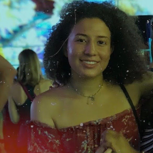 Daniela Orellana Photo 11