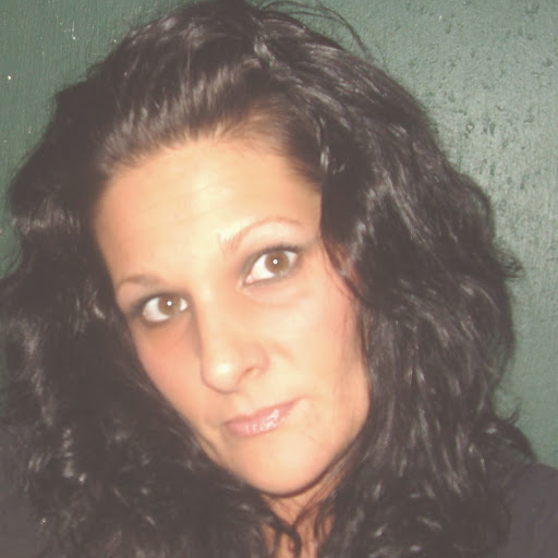 Angela Reinking Photo 1
