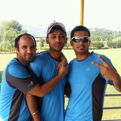 Daljit Saini Photo 14