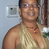 Angie Howard Photo 3