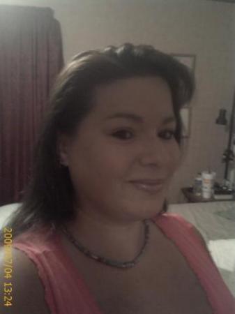 Jennifer Britton Photo 29