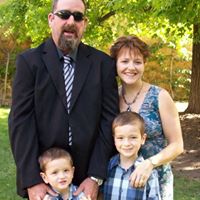 Julie Crisp Photo 35