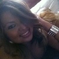 Sandra Henriquez Photo 35