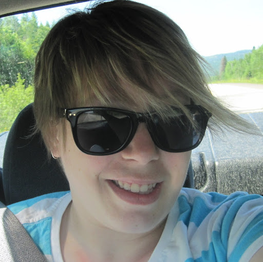 Megan Decker Photo 7