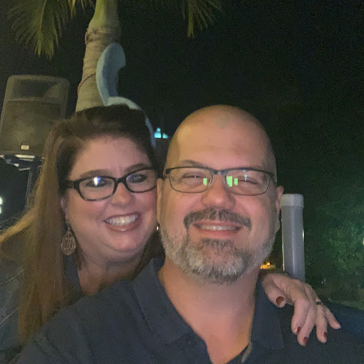 Michele Farnsworth Photo 22