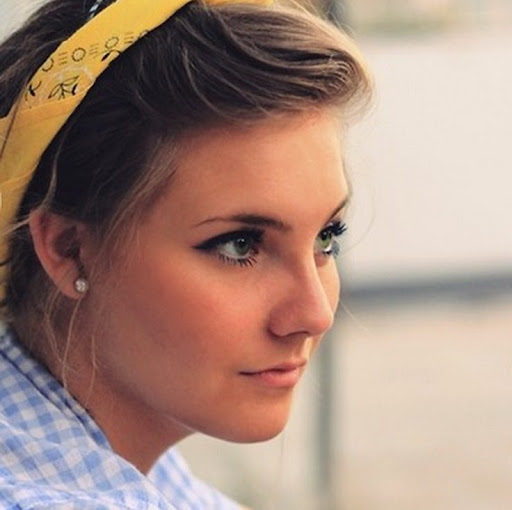 Christina Arnett Photo 6