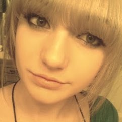 Sarah Cantrell Photo 36