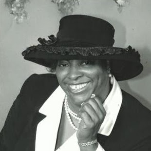 Anita Jones Photo 31