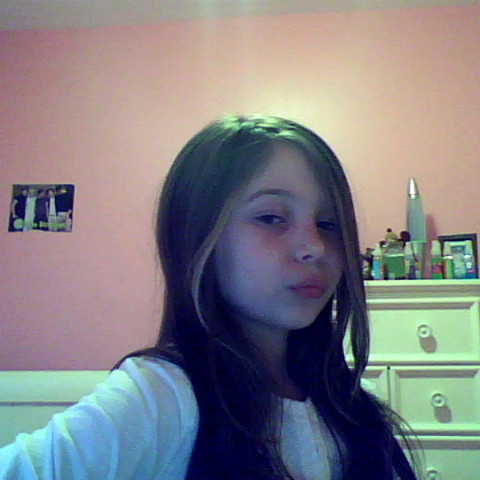Victoria Connors Photo 17