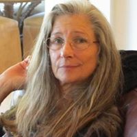 Alyson Fox Photo 30