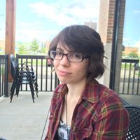Stephanie Derosa Photo 10