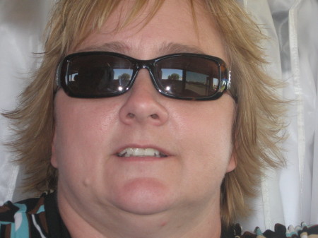 Kelli Thomas Photo 19