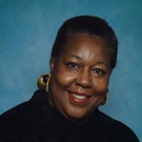 Regina Phillips Photo 44