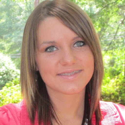 Stephanie Neely Photo 14