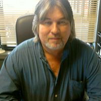 Dee Webster Photo 28