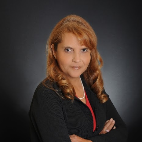 Lisa Gonzales Photo 45