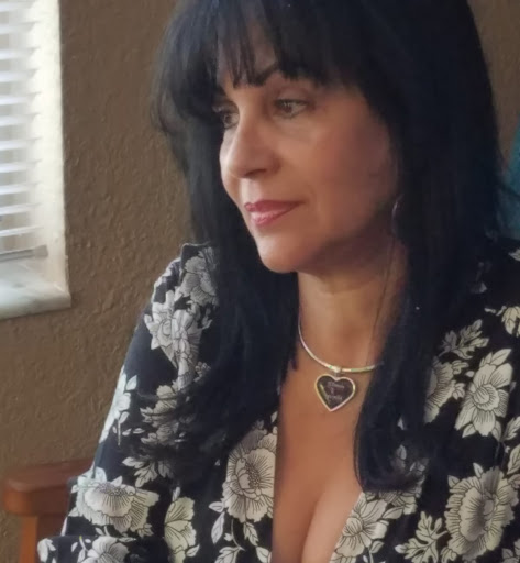 Wanda Hernandez Photo 25