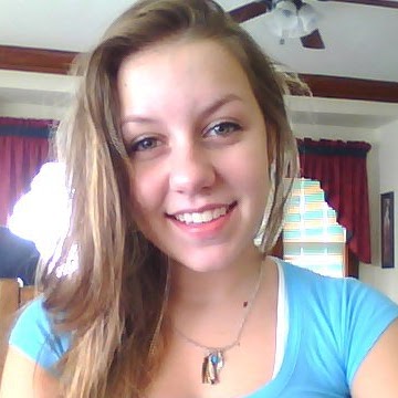 Cassandra Bonner Photo 7