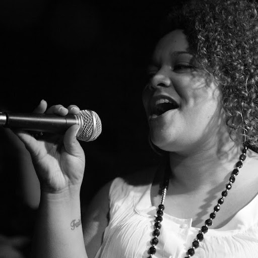 Kimberley Byrd Photo 23