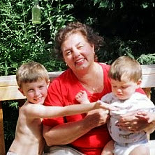 Linda Potter Photo 29